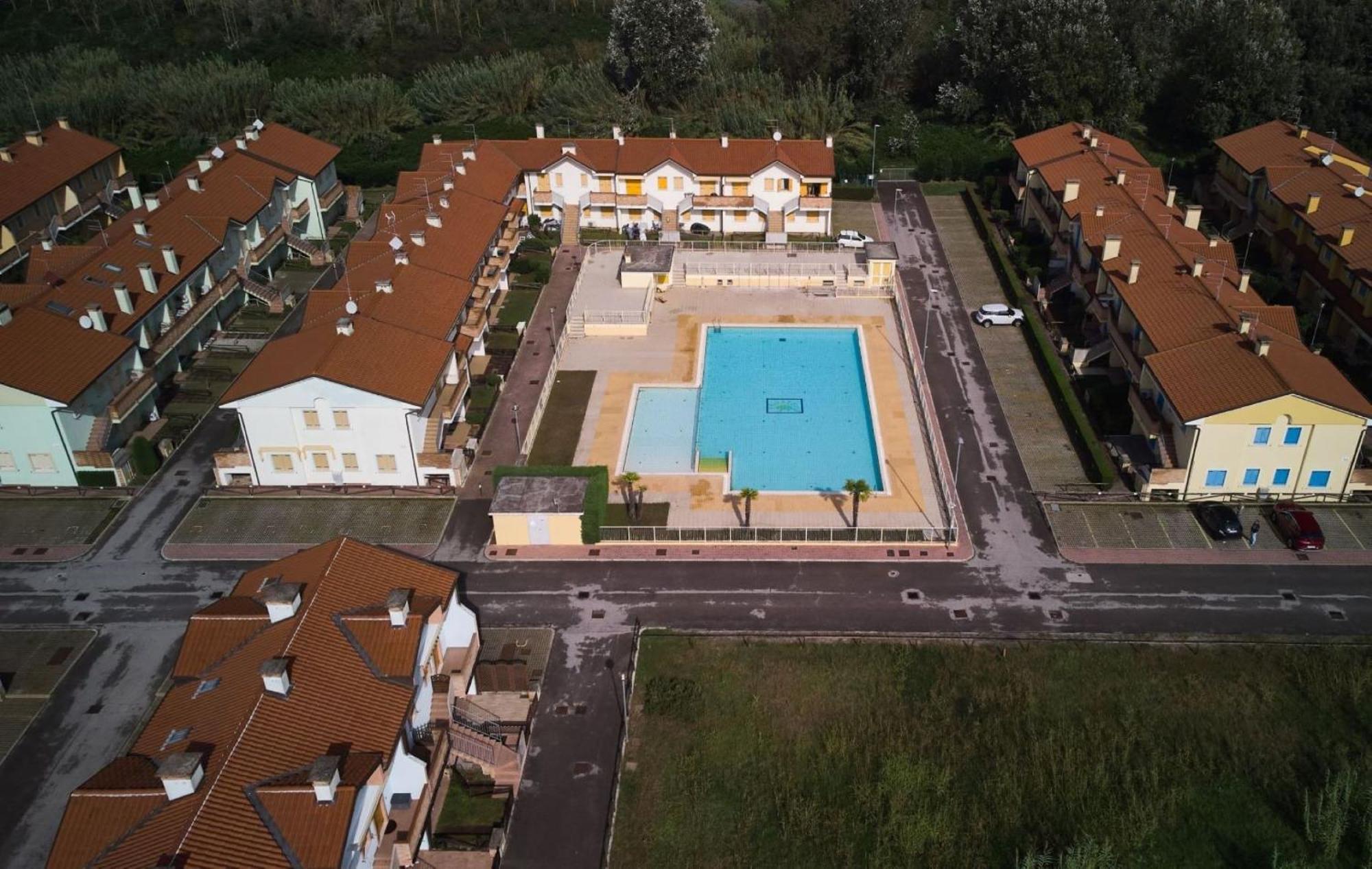 Homely Flat In A With Pool In Rosolina